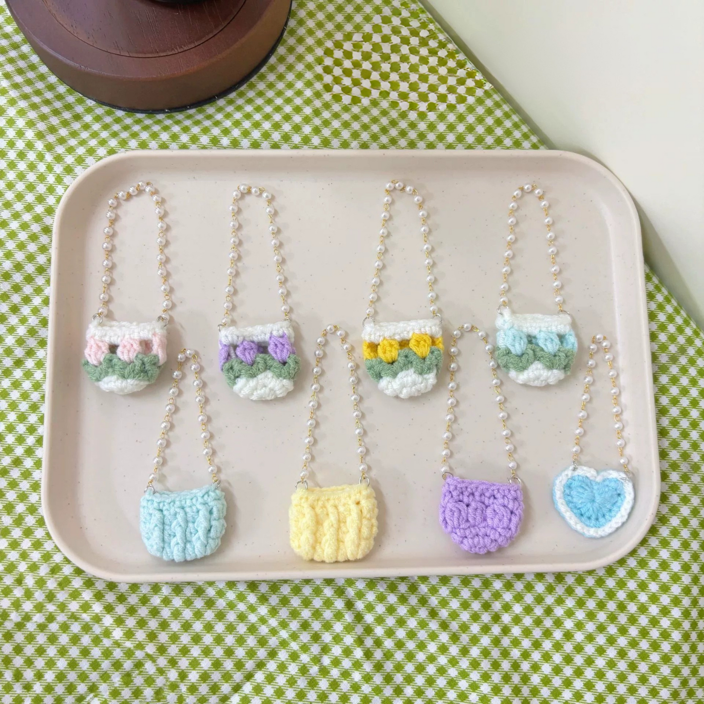 Tulip Pearl Chain Bag