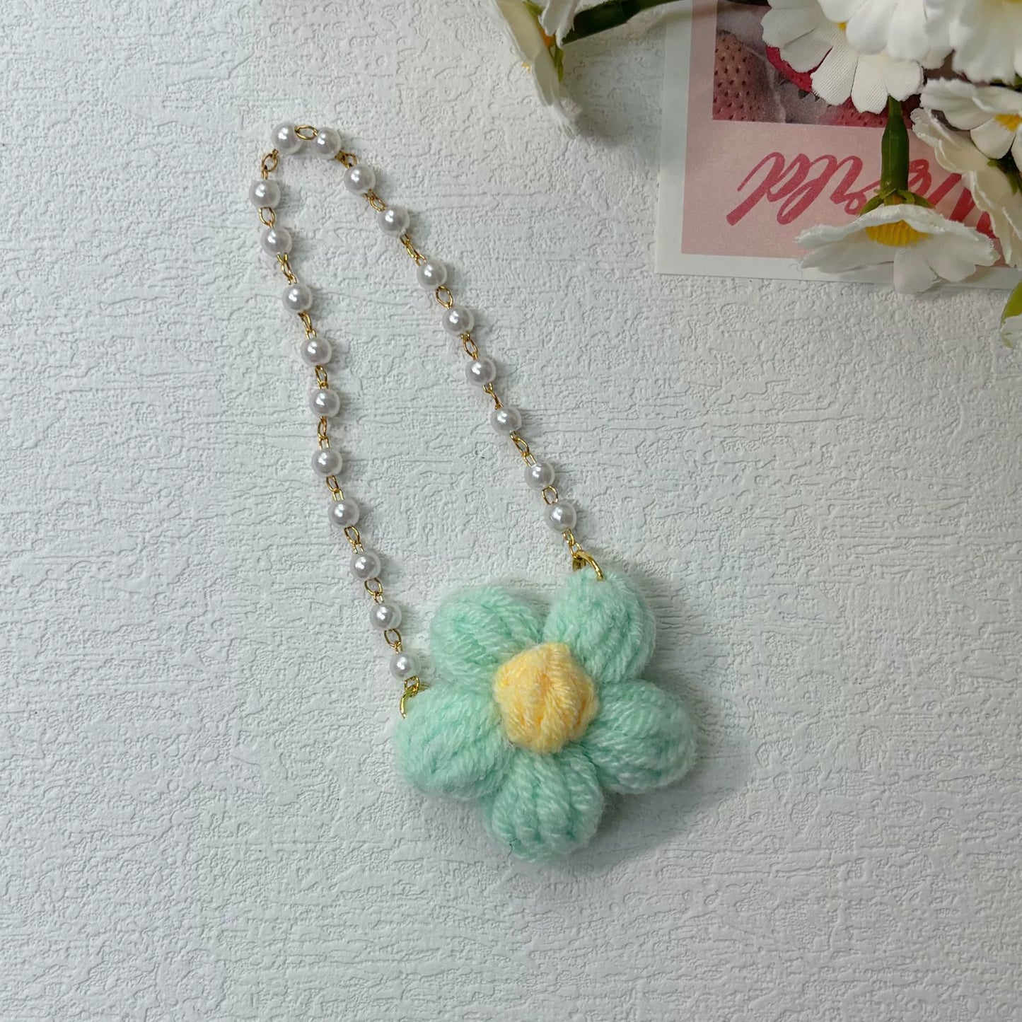 Flower Pearl Chain Bag