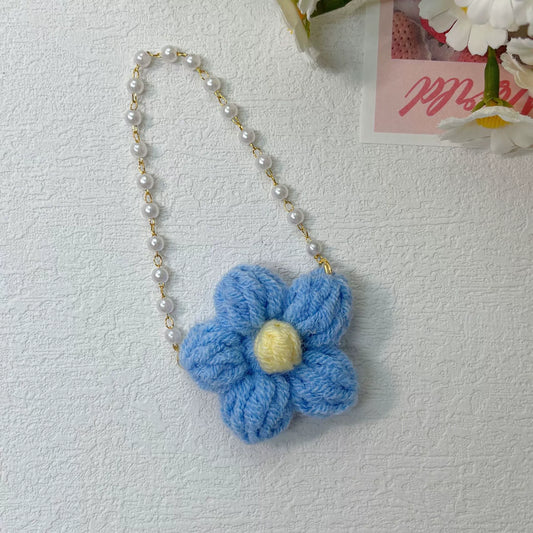 Flower Pearl Chain Bag