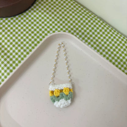 Tulip Pearl Chain Bag